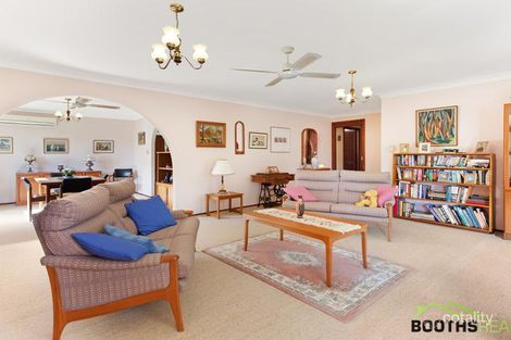 Property photo of 7 Eastern Road Tumbi Umbi NSW 2261