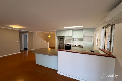 Property photo of 2 Stonehaven Parade Kinross WA 6028