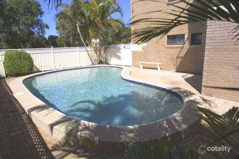 2/32-34 Perry St, Coolum Beach, QLD 4573