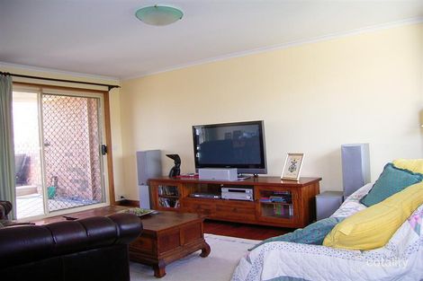 Property photo of 3/103 Bicentennial Drive Jerrabomberra NSW 2619