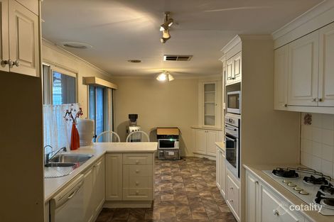 Property photo of 2 Broadacres Court Narre Warren VIC 3805