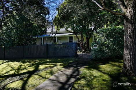 Property photo of 2 Devonshire Lane Mount Macedon VIC 3441