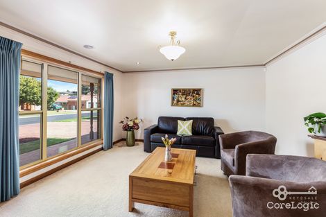 Property photo of 33 King Grove Mount Gambier SA 5290