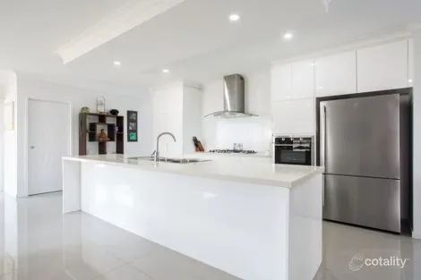 Property photo of 32 Foxville Circuit Trinity Park QLD 4879