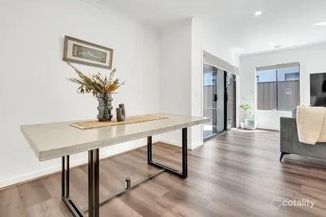 Property photo of 57 Moxham Drive Kalkallo VIC 3064