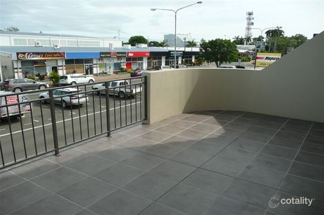 1/202 Queen St, Ayr, QLD 4807