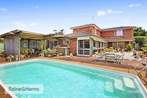 Property photo of 4 Attunga Close St Huberts Island NSW 2257