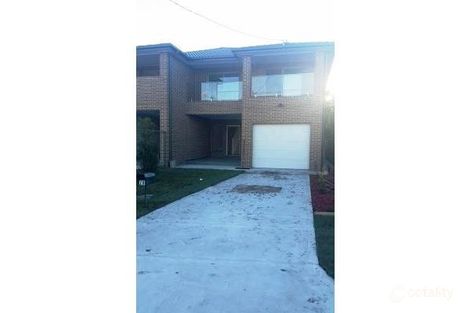 2b Laundess Ave, Panania, NSW 2213