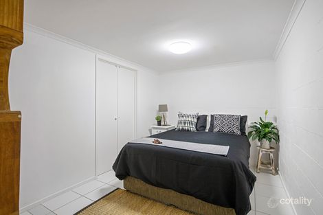 Property photo of 1/20 Orealla Crescent Sunrise Beach QLD 4567