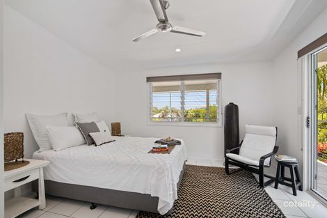 Property photo of 1/20 Orealla Crescent Sunrise Beach QLD 4567