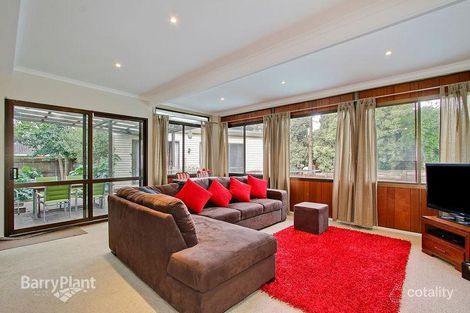 Property photo of 22 St Clair Road Wantirna South VIC 3152