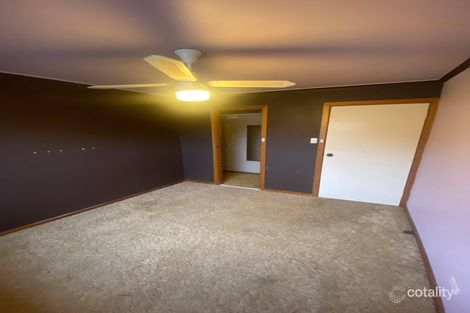 Property photo of 22 Winchley Way Huntfield Heights SA 5163