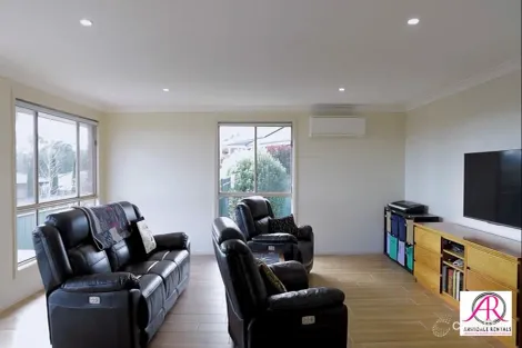 Property photo of 1 Amber Close Armidale NSW 2350