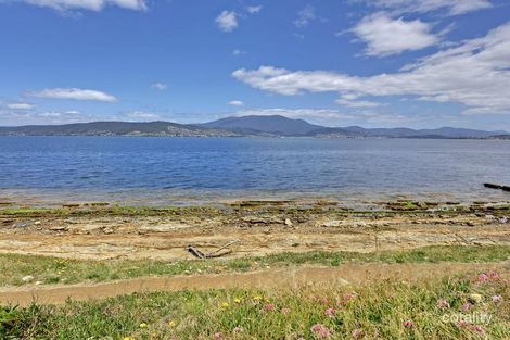 Property photo of 213 Tranmere Road Tranmere TAS 7018