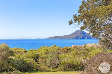 Property photo of 4/29 Weatherly Close Nelson Bay NSW 2315