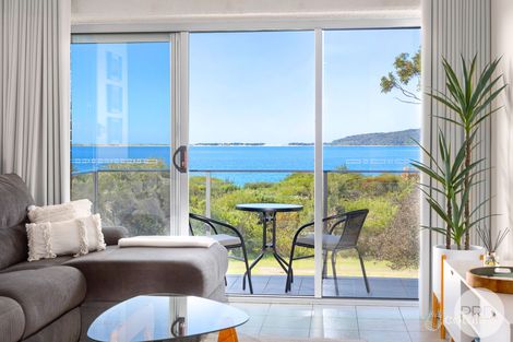 Property photo of 4/29 Weatherly Close Nelson Bay NSW 2315