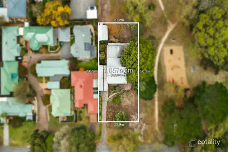 Property photo of 32 Turner Street Berwick VIC 3806