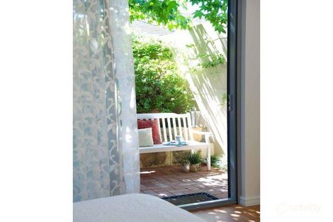 Property photo of 19A Ferguson Street Alfred Cove WA 6154