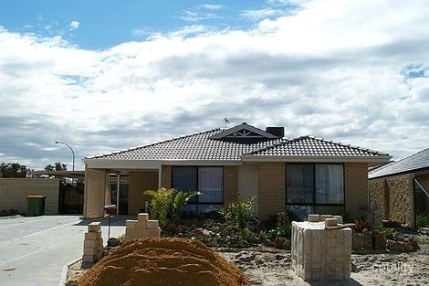 2 Potter St, Huntingdale, WA 6110