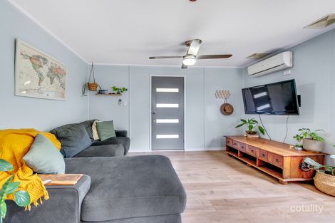 Property photo of 15 Crest Street Kallangur QLD 4503