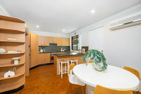 Property photo of 194 Wells Street Springfield NSW 2250