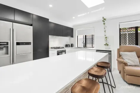 Property photo of 1/10 Mollys Place Currumbin Waters QLD 4223