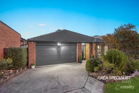 Property photo of 40 Blue Range Crescent Lynbrook VIC 3975