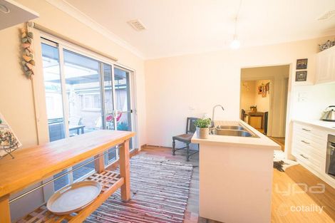 Property photo of 2 Bannister Street Jacana VIC 3047