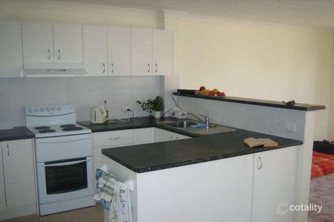 Property photo of 4/150 Surf Parade Broadbeach QLD 4218