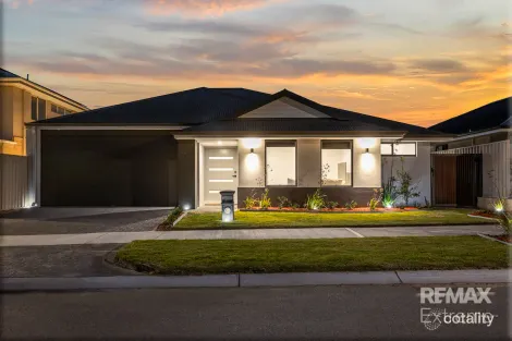 22 Venetian Rd, Eglinton, WA 6034