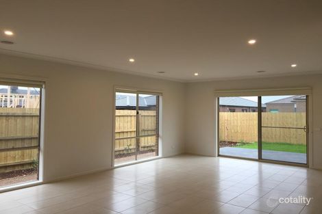 Property photo of 6 Koslow Street Armstrong Creek VIC 3217