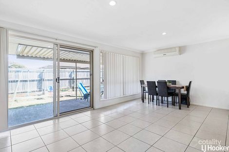 Property photo of 5 Arakoon Court Rothwell QLD 4022