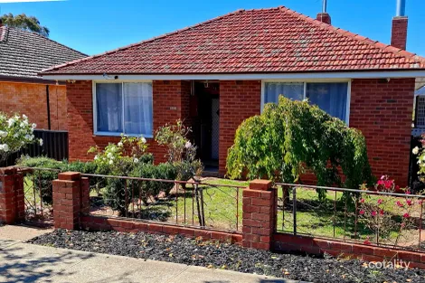 Property photo of 140 Ross Road Queanbeyan NSW 2620