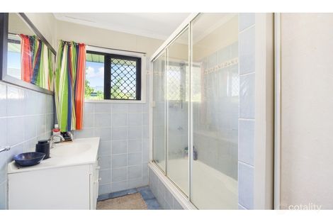 Property photo of 14 Sapphire Avenue Emerald QLD 4720