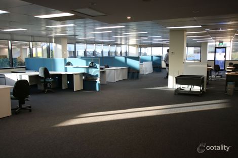 8 Cloyne Rd, Southport, QLD 4215