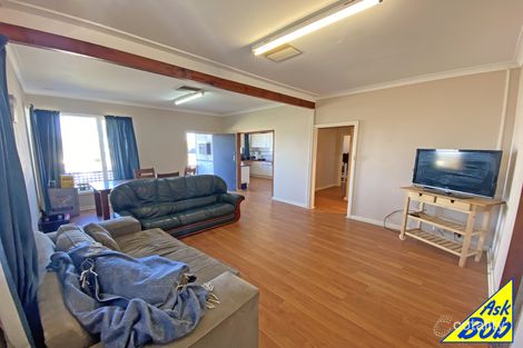 Property photo of 7 Nugent Street Wongan Hills WA 6603