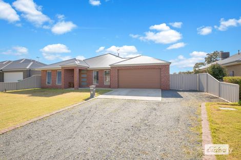 77 Jude St, Howlong, NSW 2643