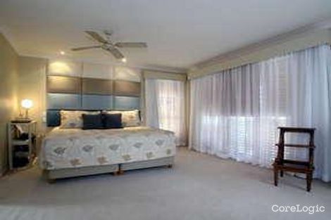 Property photo of 19 Ardrossan Place Highland Park QLD 4211