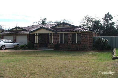 8 Garbutt Pl, Oakdale, NSW 2570