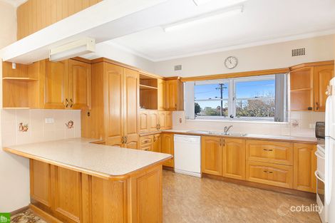 Property photo of 2 David Crescent Fairy Meadow NSW 2519