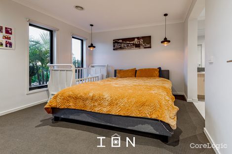 Property photo of 8 Lindwall Drive Cranbourne West VIC 3977