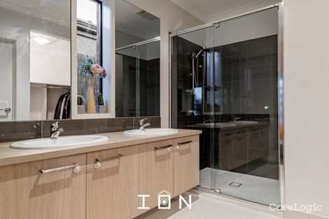 Property photo of 8 Lindwall Drive Cranbourne West VIC 3977