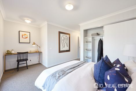 Property photo of 37 Stonewood Circuit Hadfield VIC 3046