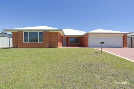 30 Oakwood Gte, Meadow Springs, WA 6210