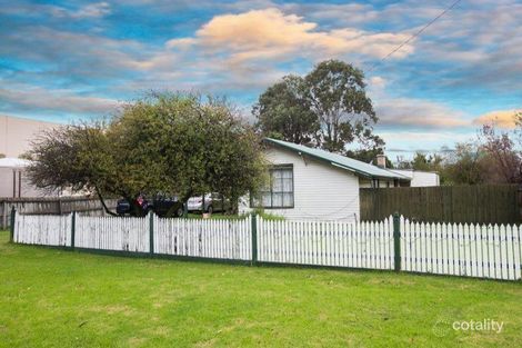Property photo of 4 Lyall Street Tooradin VIC 3980