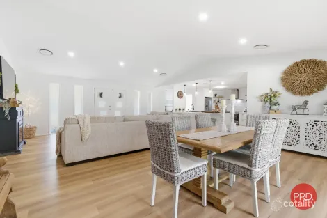 Property photo of 7 Blue Wren Close Coffs Harbour NSW 2450