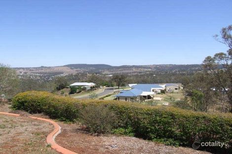 Property photo of 7 Panoramic Drive Preston QLD 4352