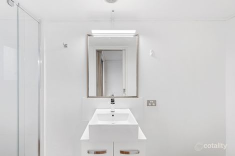 Property photo of 32/89 Thorn Street Kangaroo Point QLD 4169