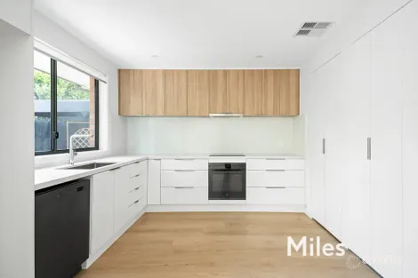 3/73 Green St, Ivanhoe, VIC 3079