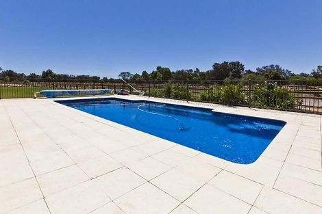 Property photo of 44 Mount Eden Lane Oakford WA 6121